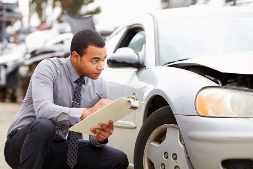 Insurance Claims Assistance: Stress-Free Auto Body Repair